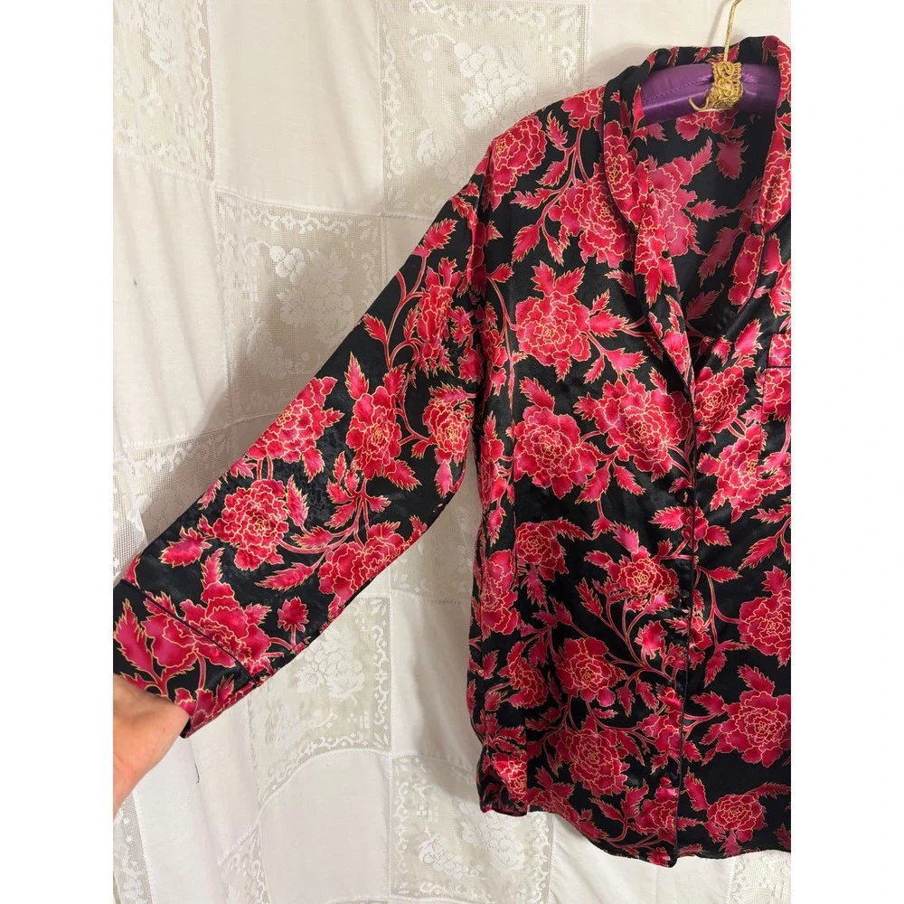 VTG Gold Label Victoria's Secret Black Red Floral Satin Button Up Robe Size L-XL